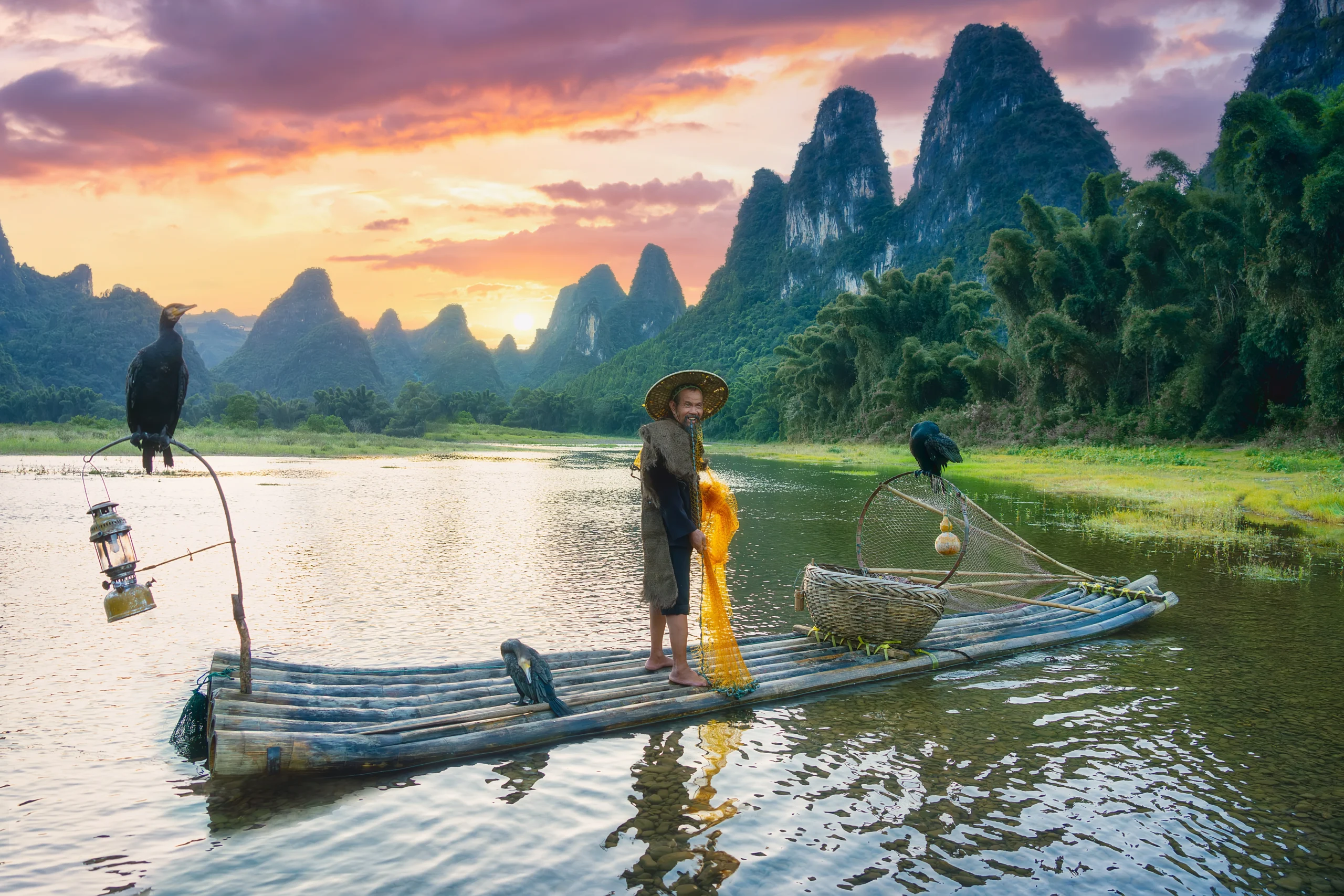 Guilin Cultural & Scenic Trekking Tour